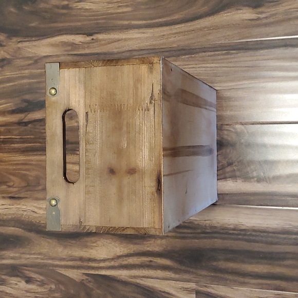 VINTAGE WOOD CONTAINER Medium - Picture 5 of 5